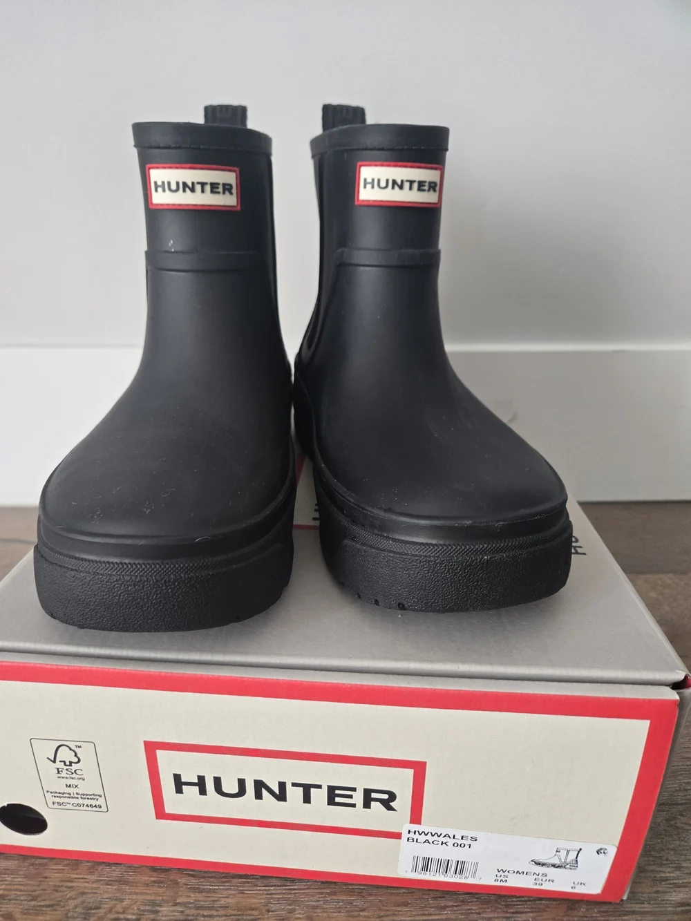Hunter rain BootsHunter Women's Black Rubber Boots - Classic Waterproof Sole